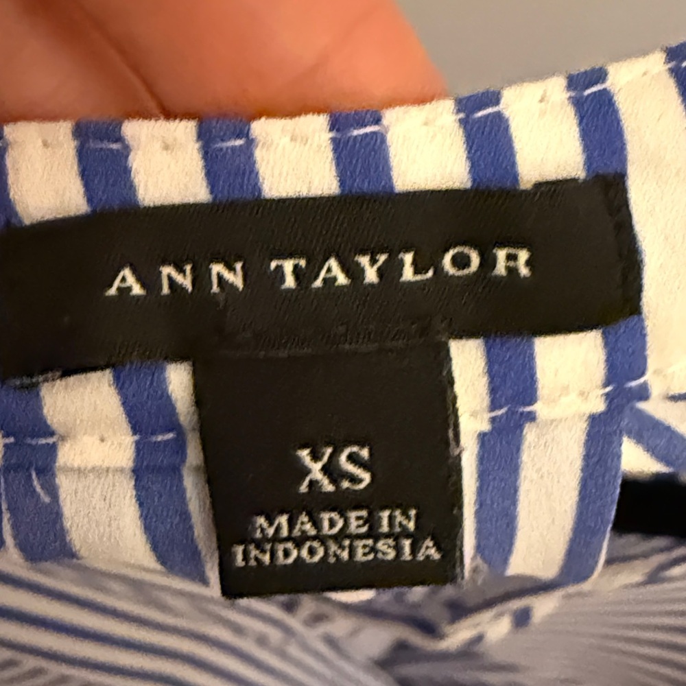 Ann Taylor Striped Blue and White Wrap Women's Top XS Surplice - Picture 2 of 2